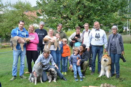 Die ganze Truppe mit Papa Amigo und Mama Anila